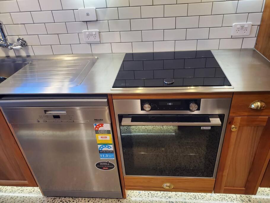 Koru Flat Apartment Дюндин Екстериор снимка