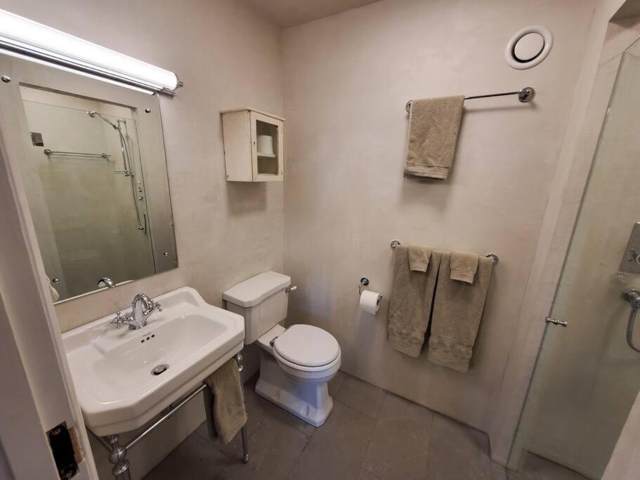 Koru Flat Apartment Дюндин Екстериор снимка
